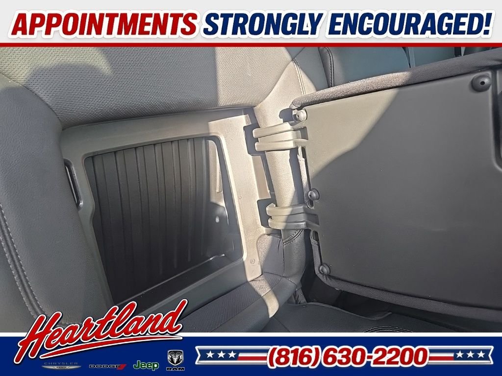 Used 2022 White Chevrolet LTZ image 94