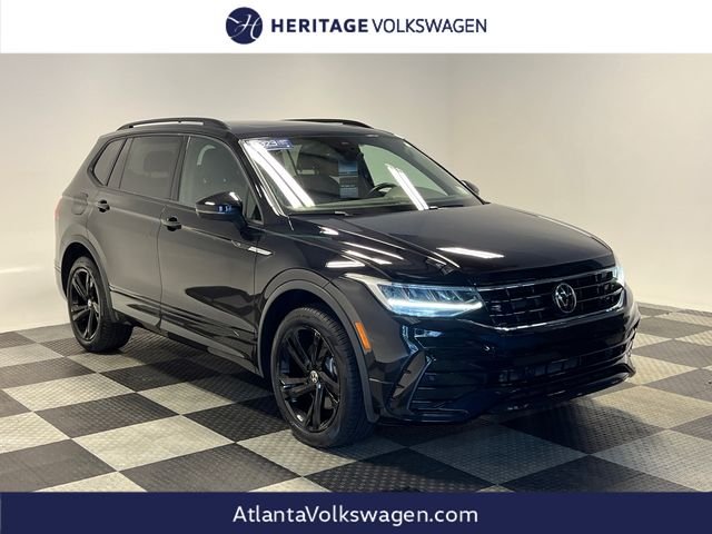 2023 Volkswagen Tiguan 2.0T SE R-Line Black's photo
