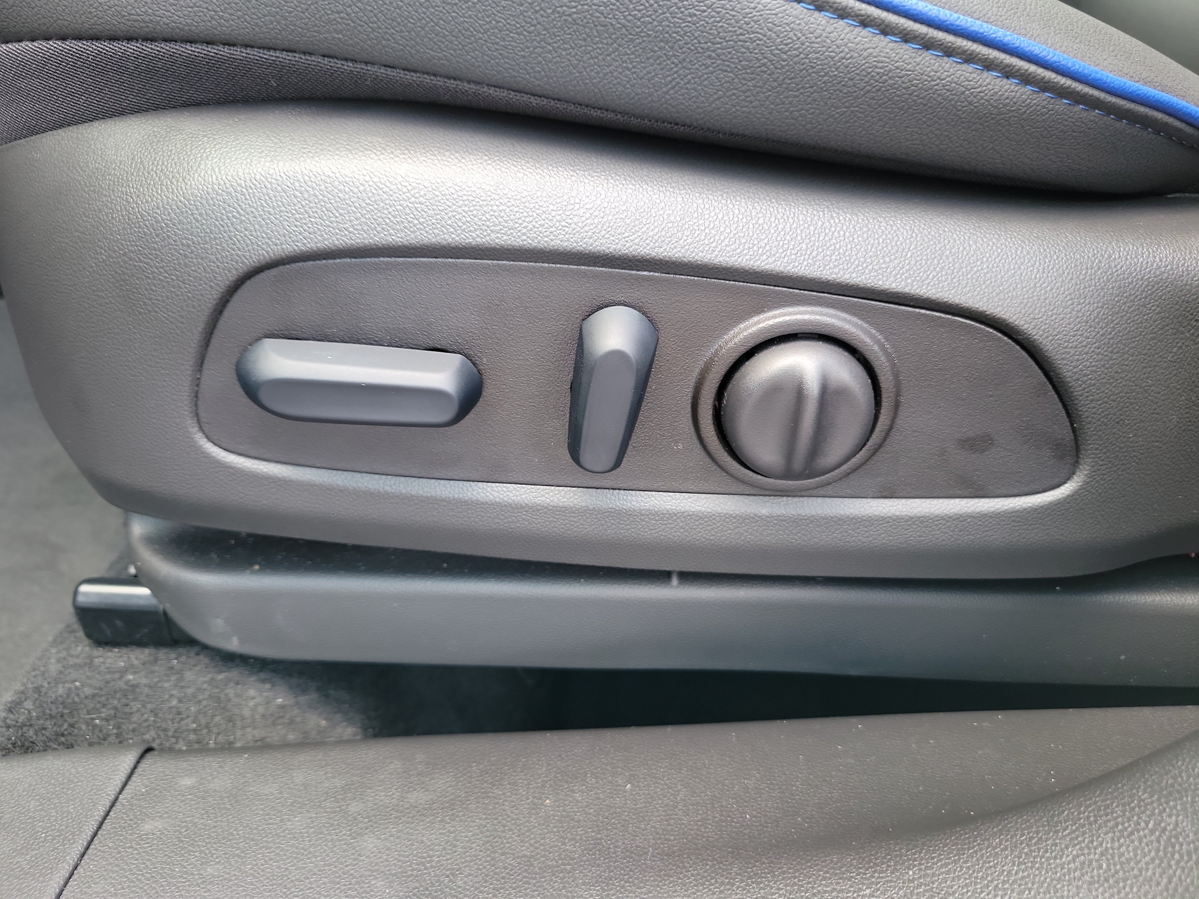 2026 Buick Encore GX Sport Touring - Photo 16