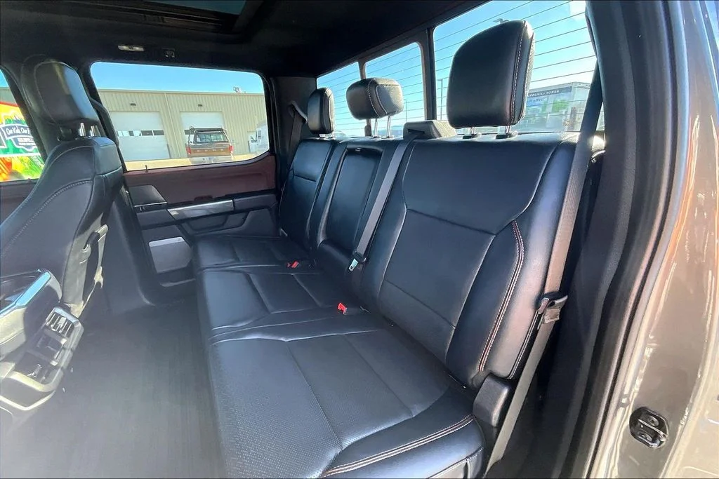 Used 2022 Gray Ford Lariat image 27