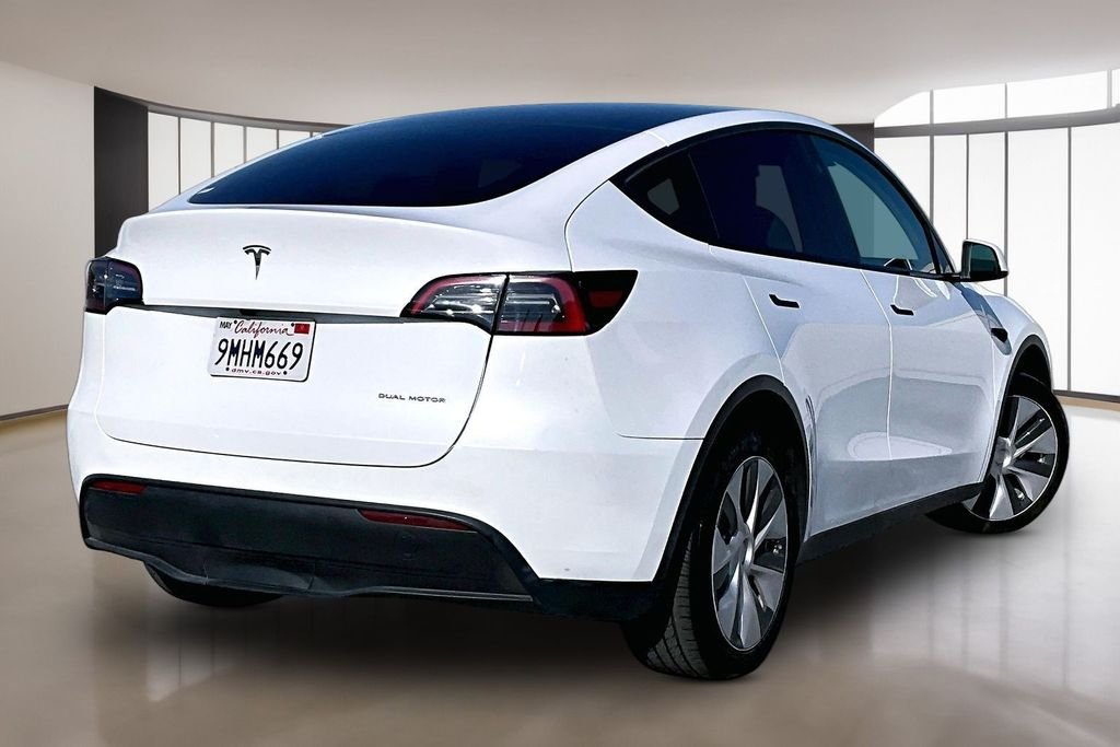 Used 2024 Pearl White Multi-Coat Tesla Long Range image 6