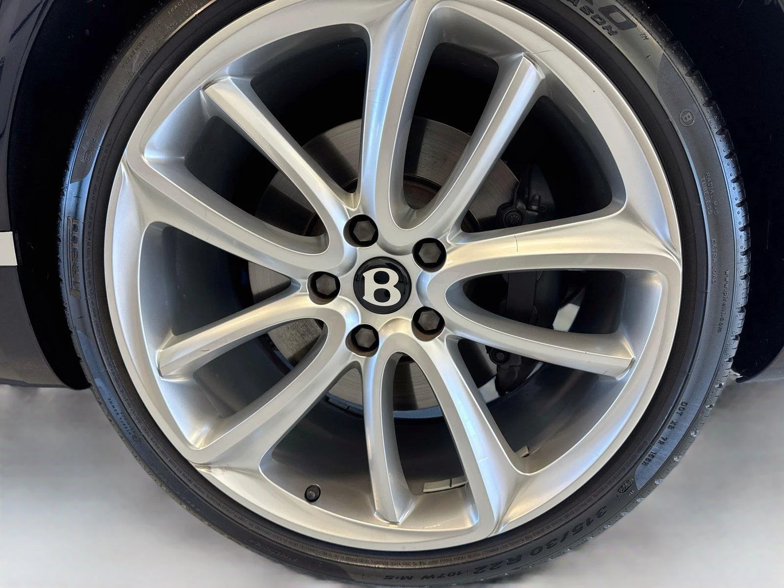 Used 2024 Dark Sapphire Metallic Bentley GT V8 image 6