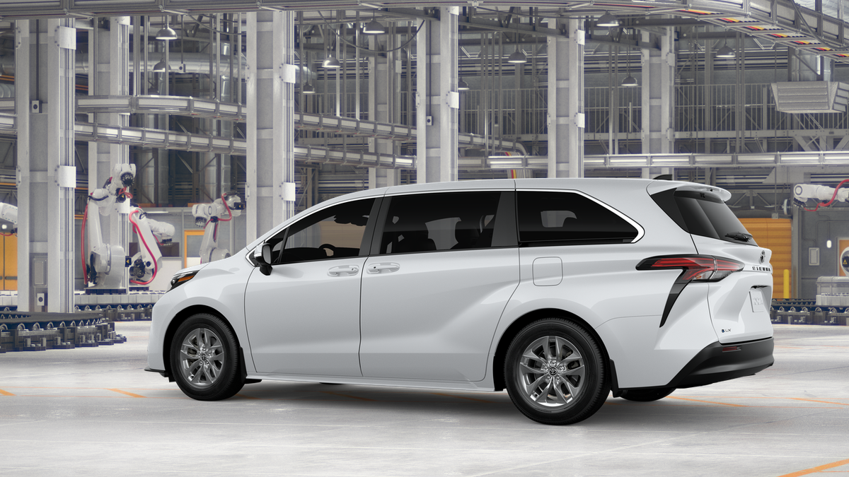 New 2026 Ice Cap Toyota LE image 5
