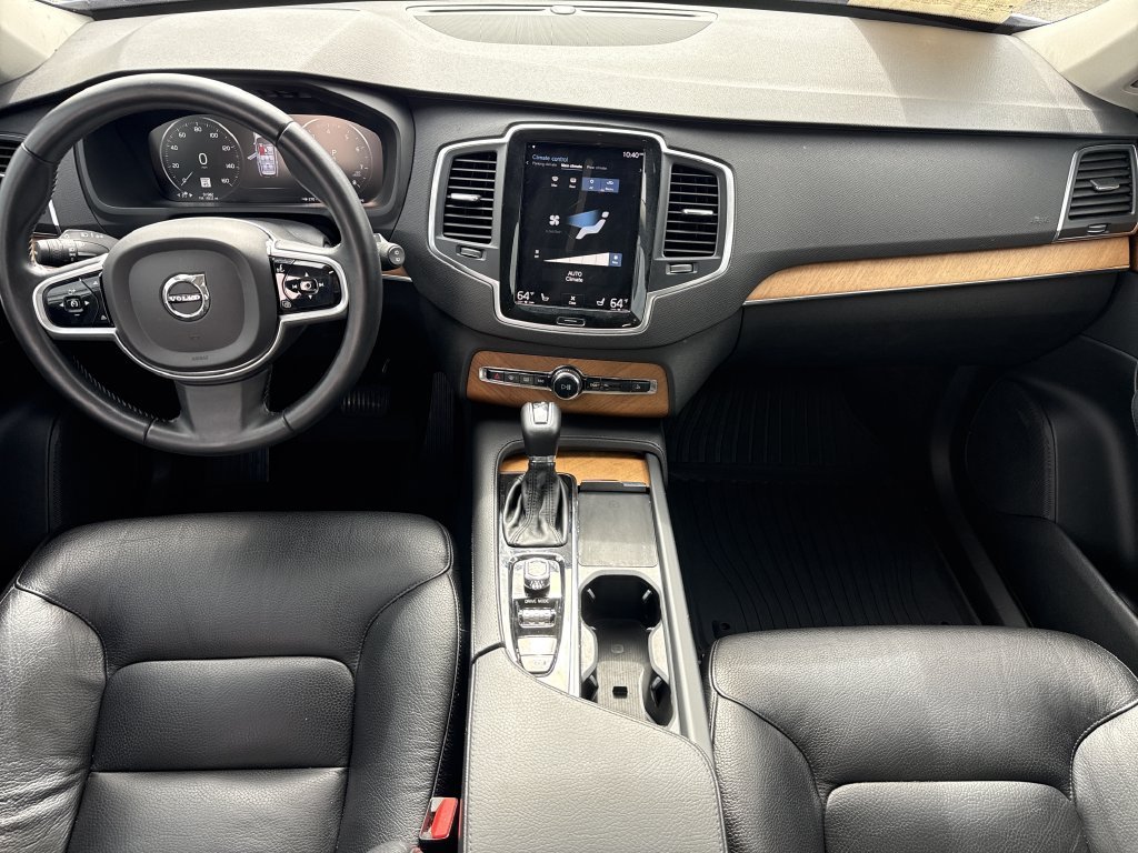 Used 2021 Crystal White Metallic Volvo T6 Momentum image 14