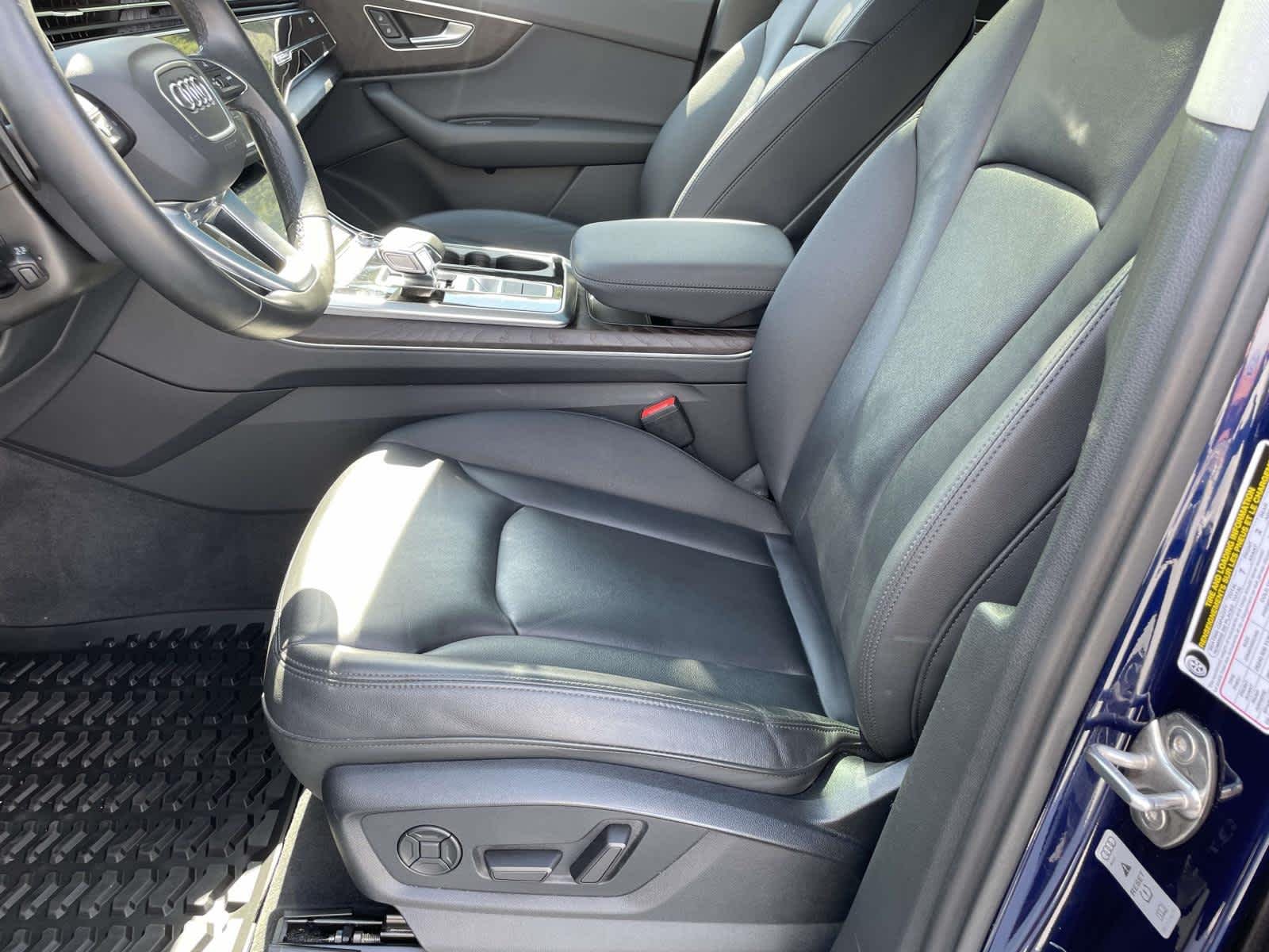 Used 2022 Navarra Blue Metallic Audi Premium Plus image 20