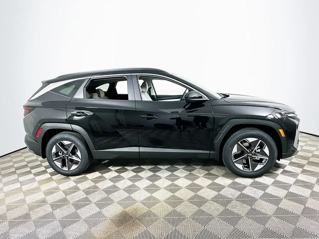 New 2026 Hyundai TUCSON SEL
