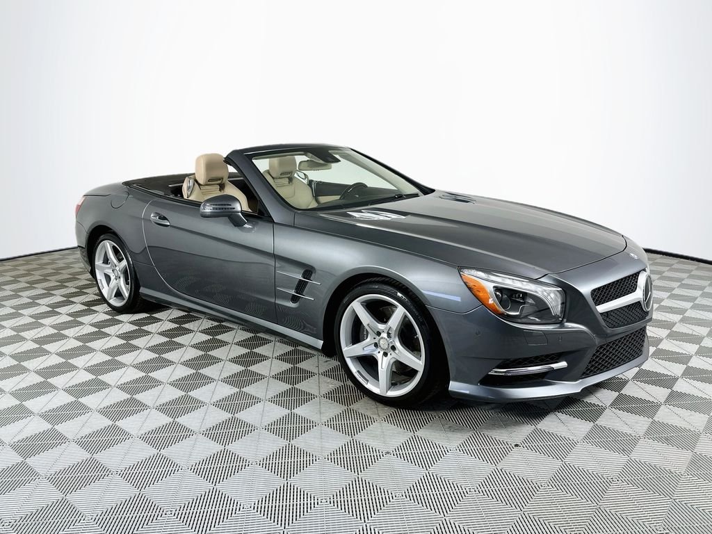 2016 Mercedes-Benz SL SL400's photo