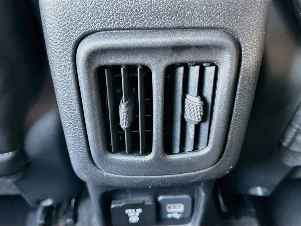 Used 2020 Blue Jeep Latitude image 30