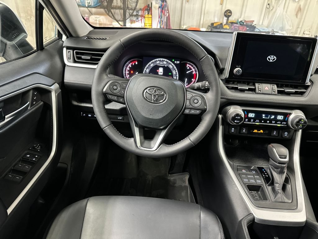 Used 2024 Beige Toyota XLE Premium image 16