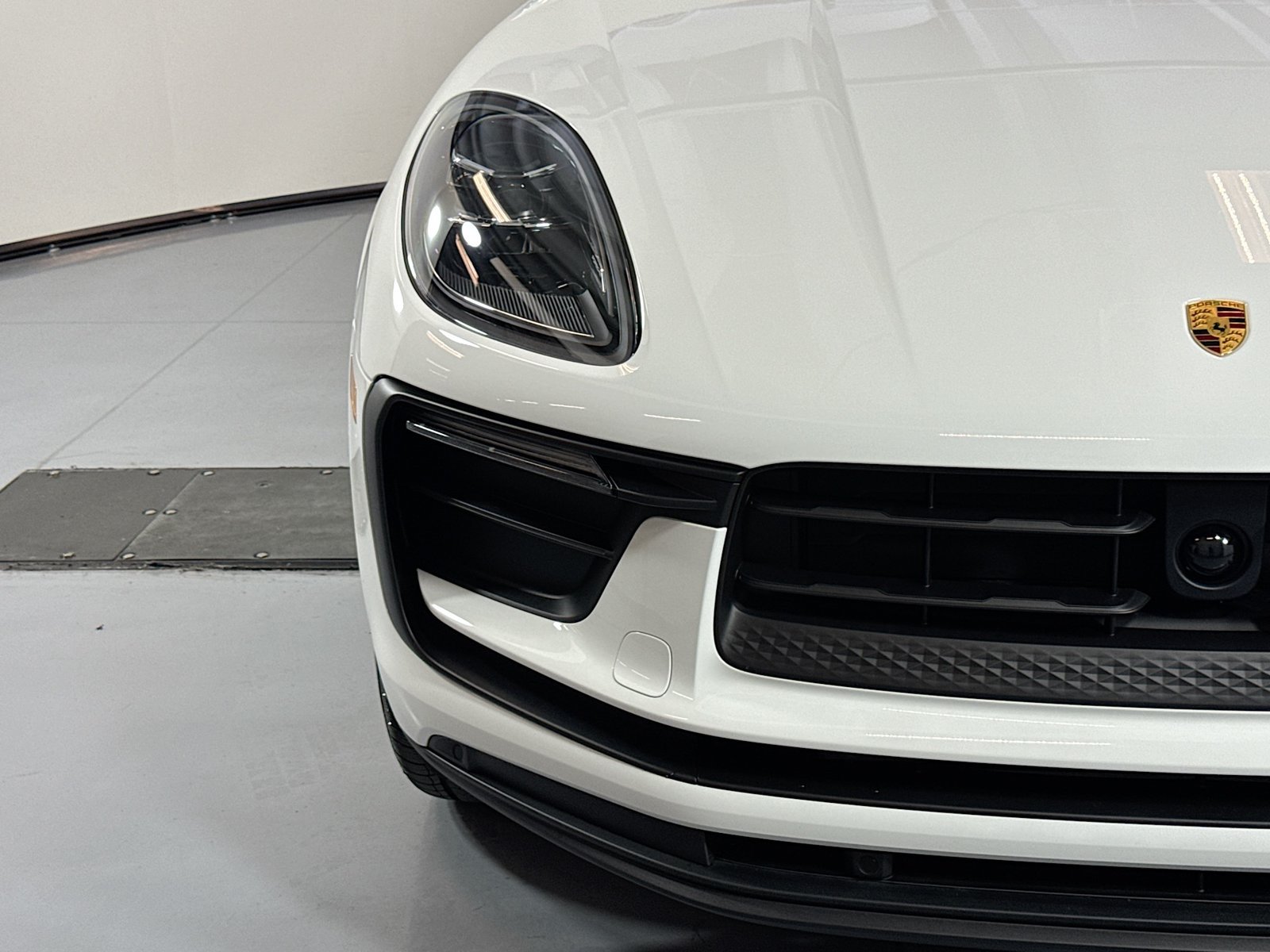 Used 2026 White Porsche  image 27