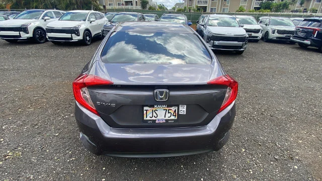 Used 2018 Gray Honda LX image 4