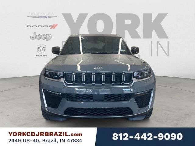 New 2027 Sting-Gray Clearcoat Jeep Limited image 8