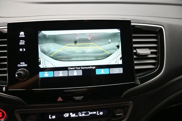 Used 2023 White Honda EX-L image 6