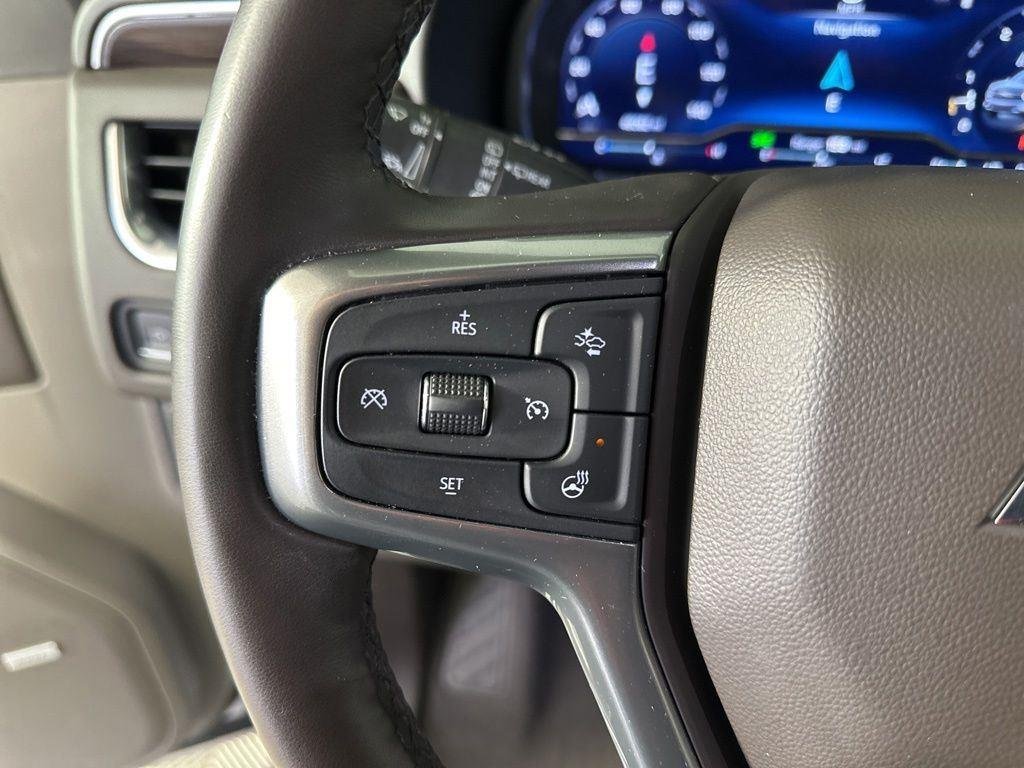 Used 2023 Pearl Chevrolet Z71 image 26