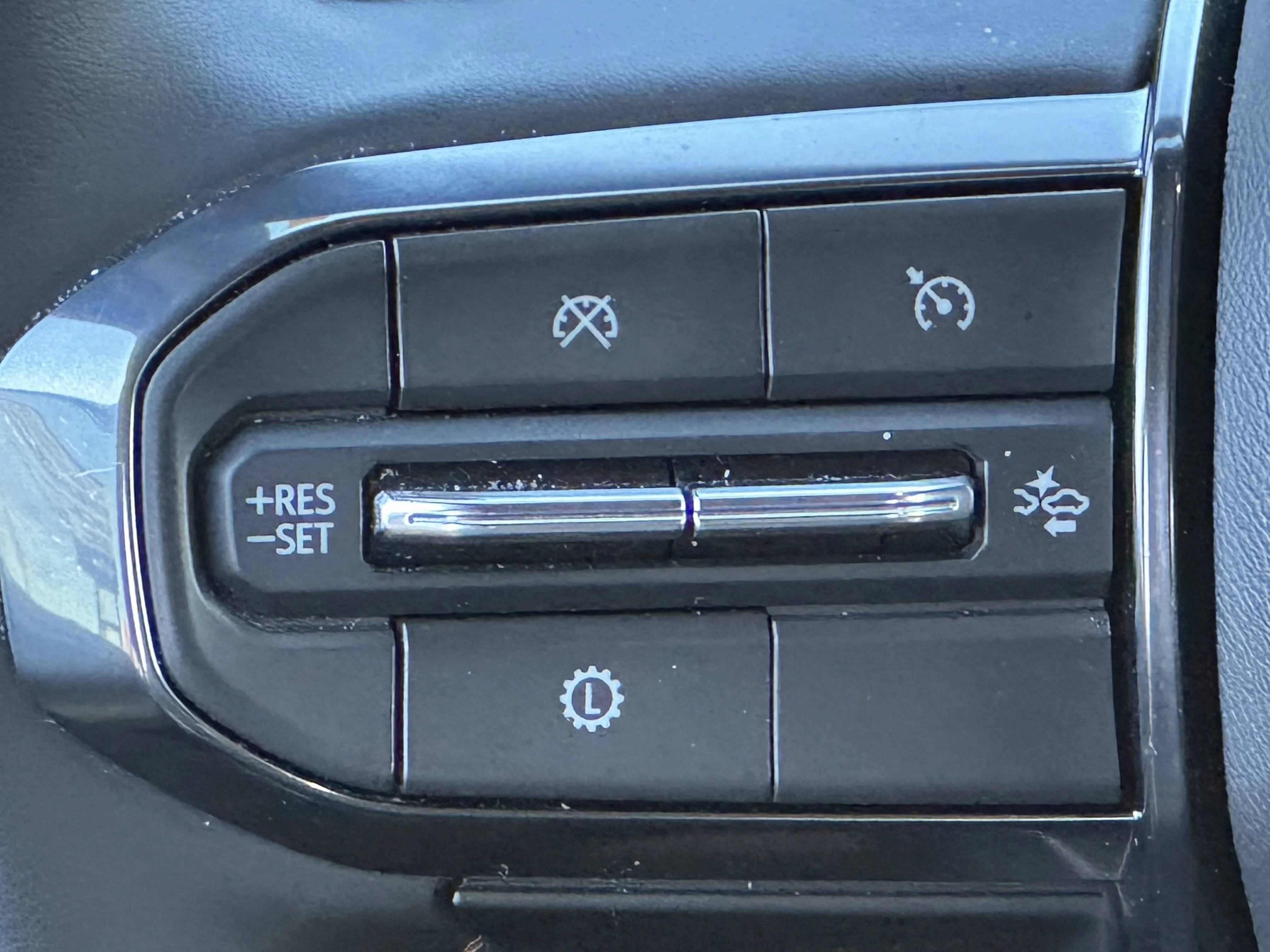 Certified Used 2025 Black GMC AT4 image 12
