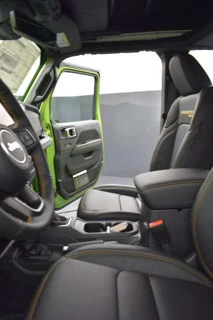 2025 Jeep Wrangler 4-Door Rubicon 392 Final Edition - Photo 10