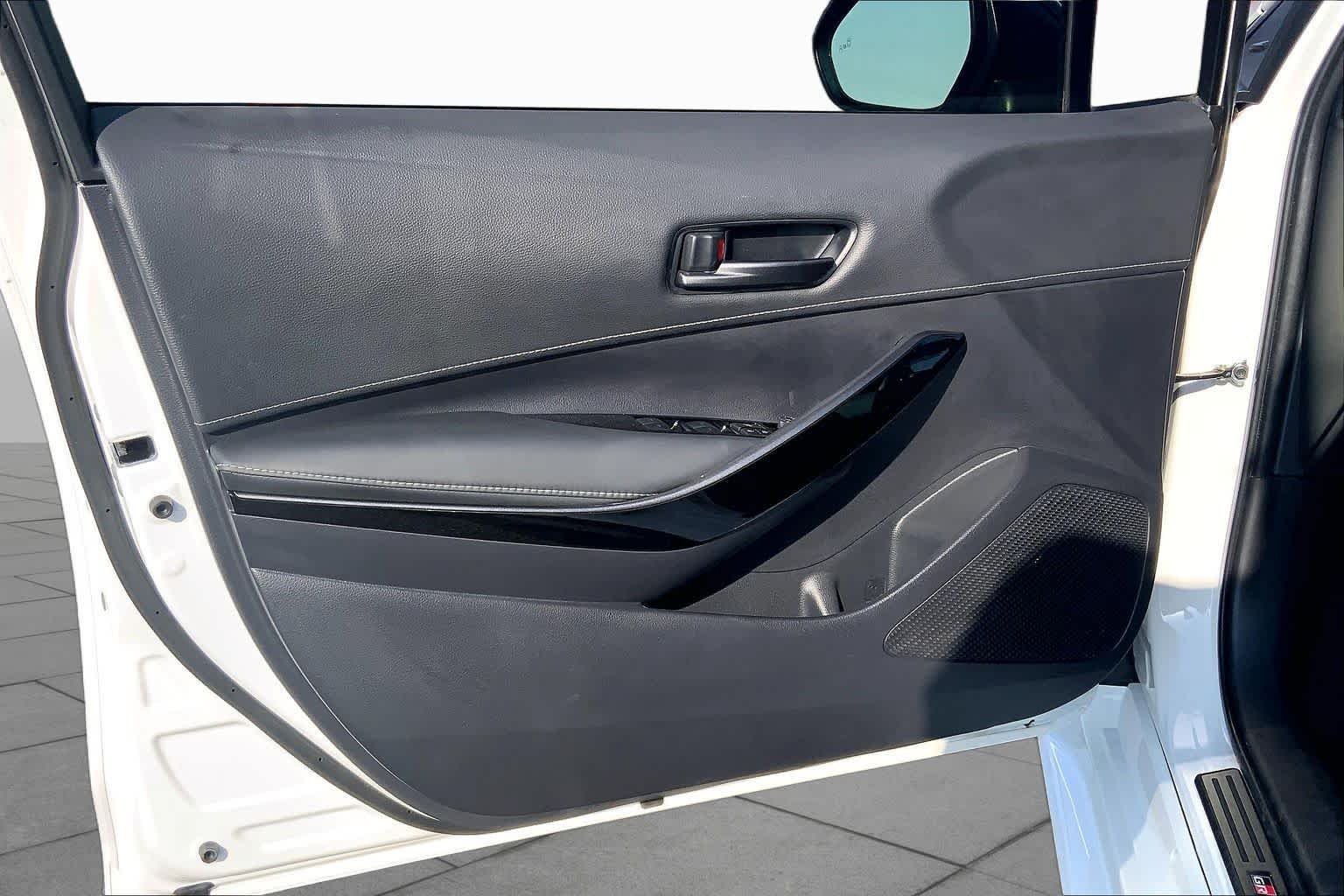 Used 2026 Ice Cap Toyota  image 22
