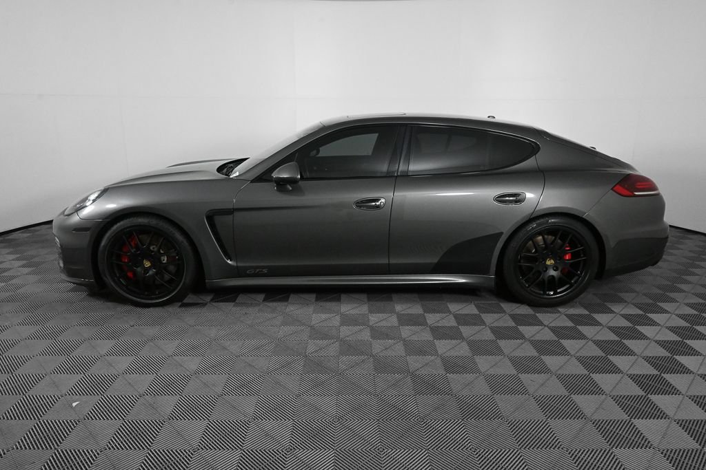 Used 2015  Porsche GTS image 3