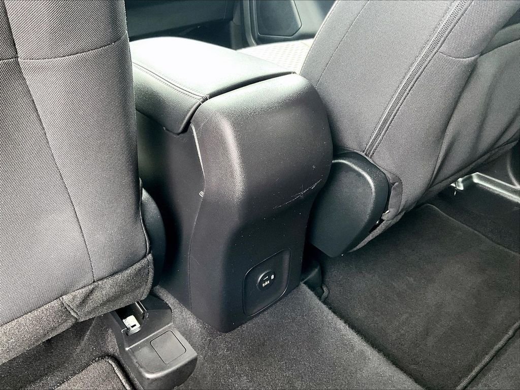 Used 2021 White Ford SE image 28