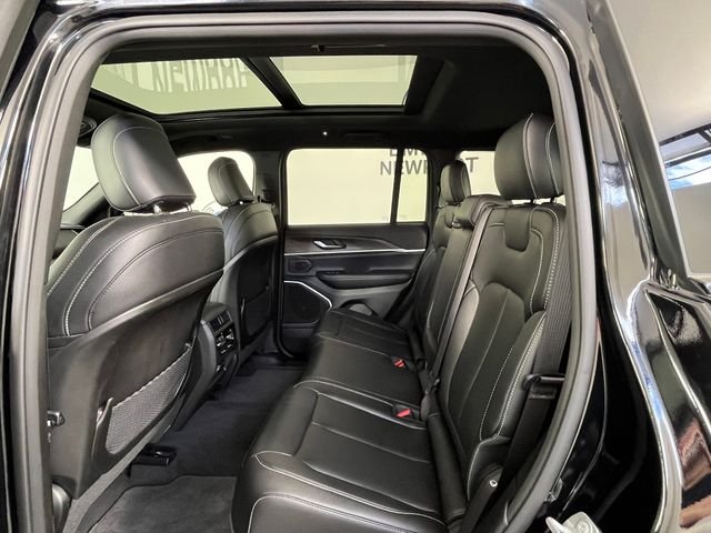 Used 2024 Black Jeep 4xe image 21