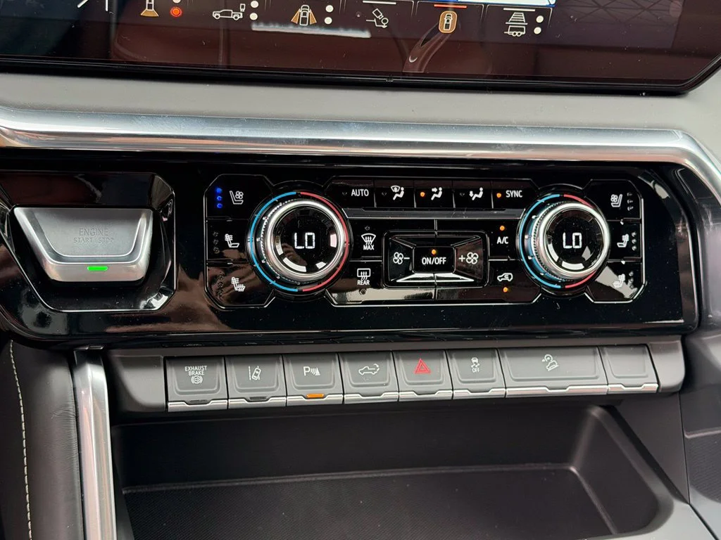 2026 GMC Sierra 2500HD Denali Ultimate - Photo 20