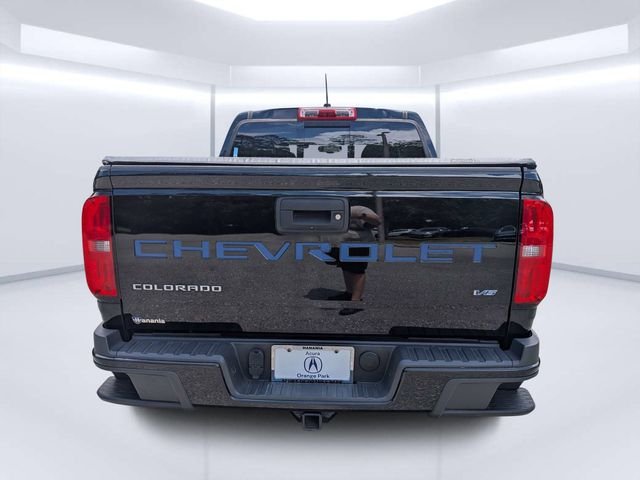Used 2021 Black Chevrolet LT image 4