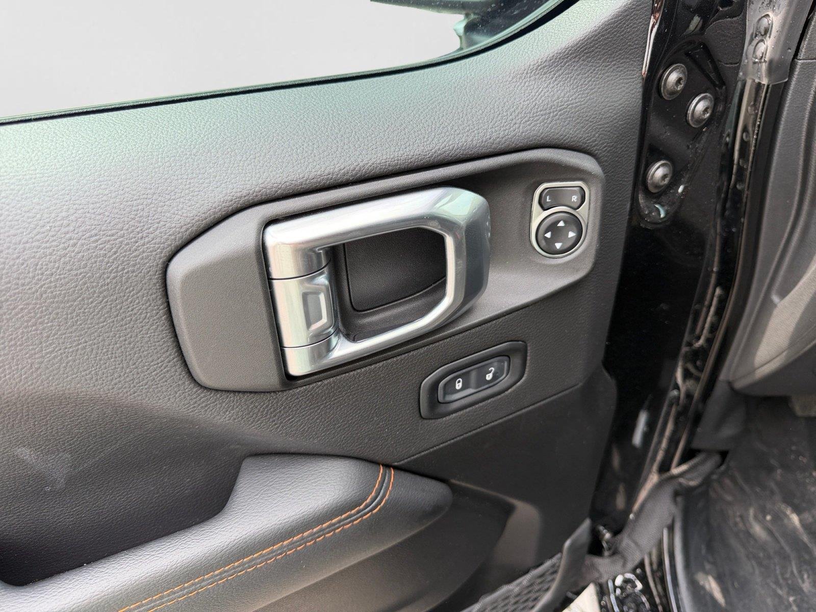 2023 Jeep Gladiator Mojave - Photo 15