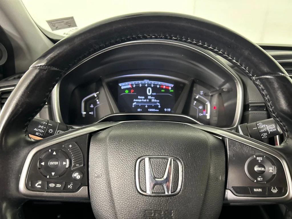Used 2018 Silver Honda Touring image 12