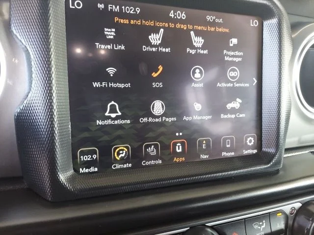 Used 2022 White Jeep Unlimited Sahara image 22