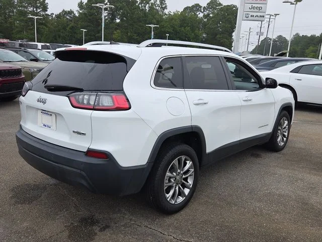 Used 2021 White Jeep Latitude Plus image 21