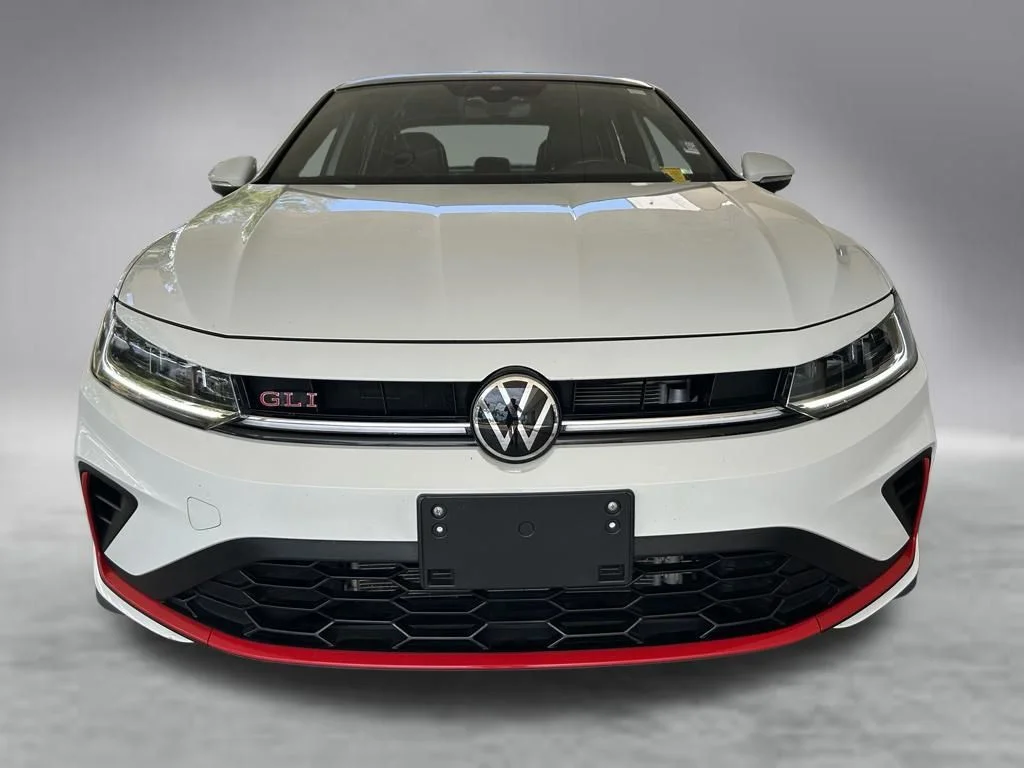 Used 2025 White Volkswagen 2.0T Autobahn image 14