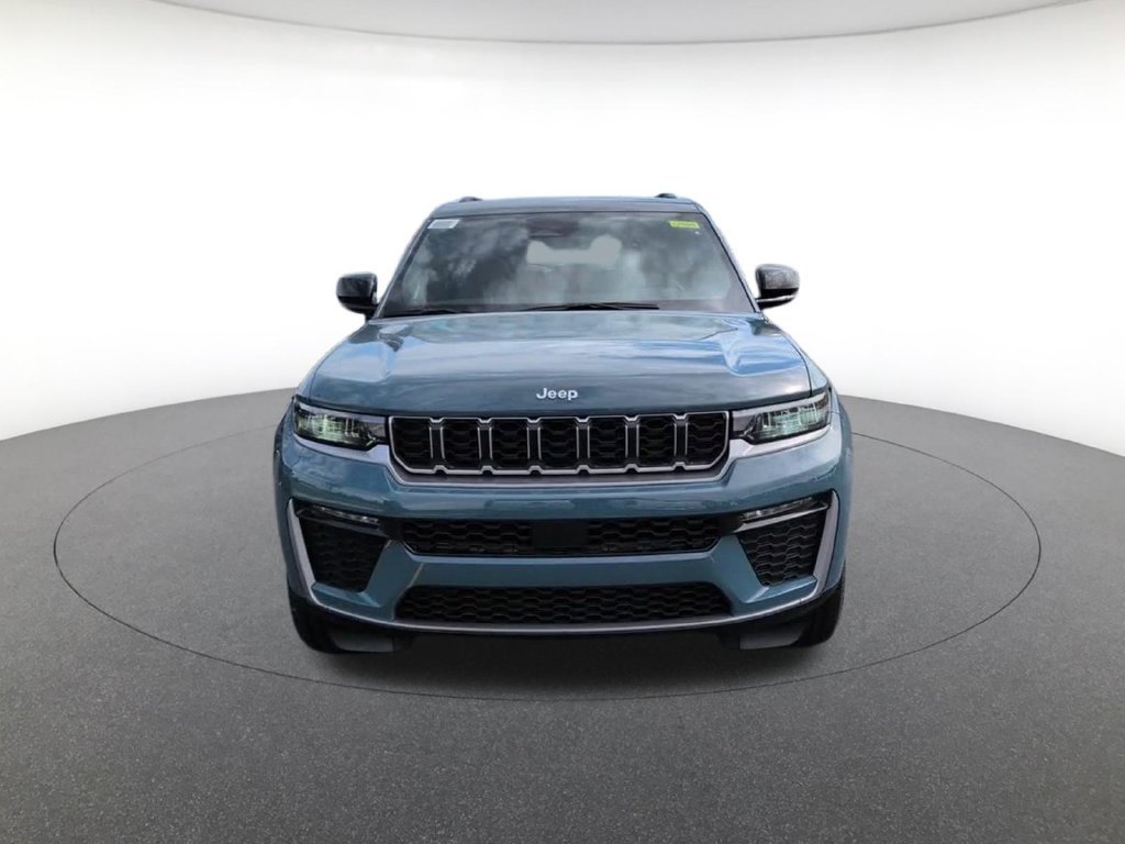 New 2027 Steel Blue Paint Jeep  image 15