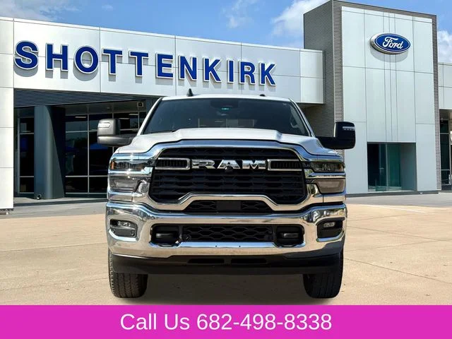 Used 2025 White Ram Big Horn image 2