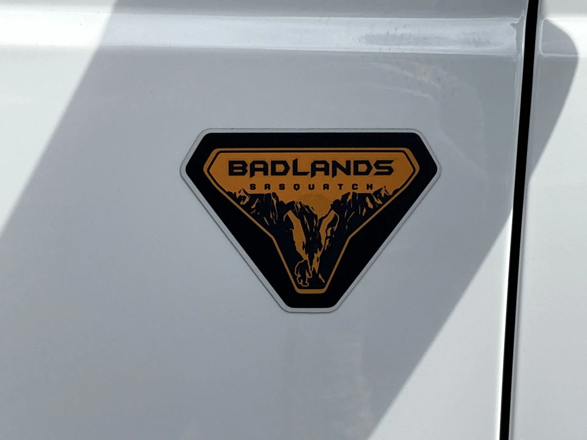 New 2026 Oxford White Ford Badlands® image 24