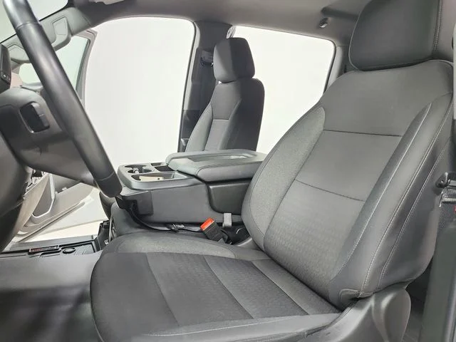 Used 2025 White Chevrolet LT image 20