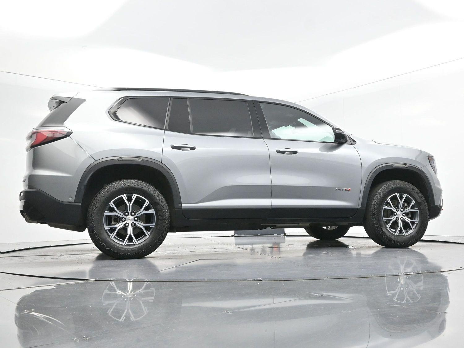 Used 2025 Sterling Metallic GMC AT4 image 59