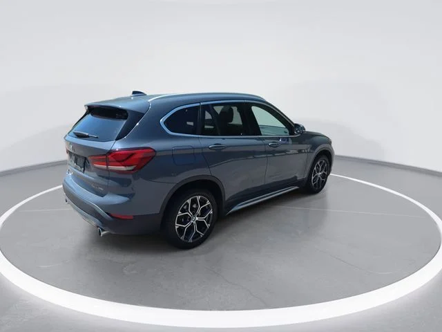 Used 2020 Gray BMW sDrive28i image 8