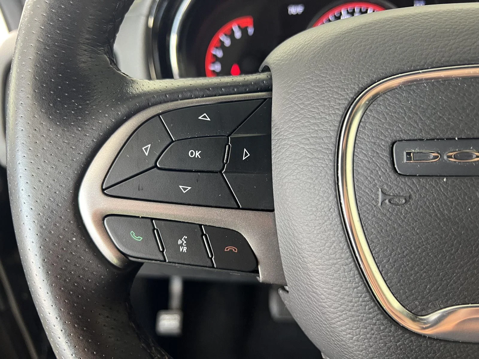 Used 2023 Bk Dodge SXT Launch Edition image 9