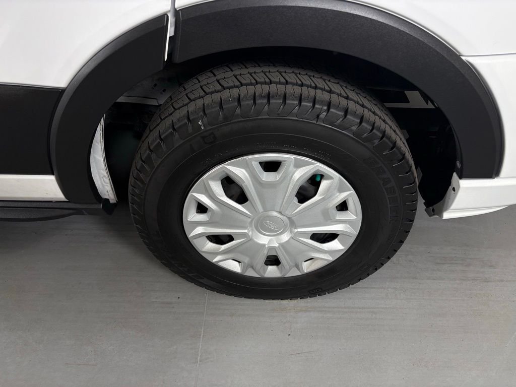 Used 2023 White Ford XLT image 11