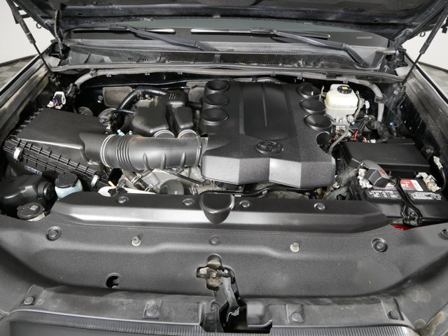 Certified Used 2018 Midnight Black Metallic Toyota Limited image 31