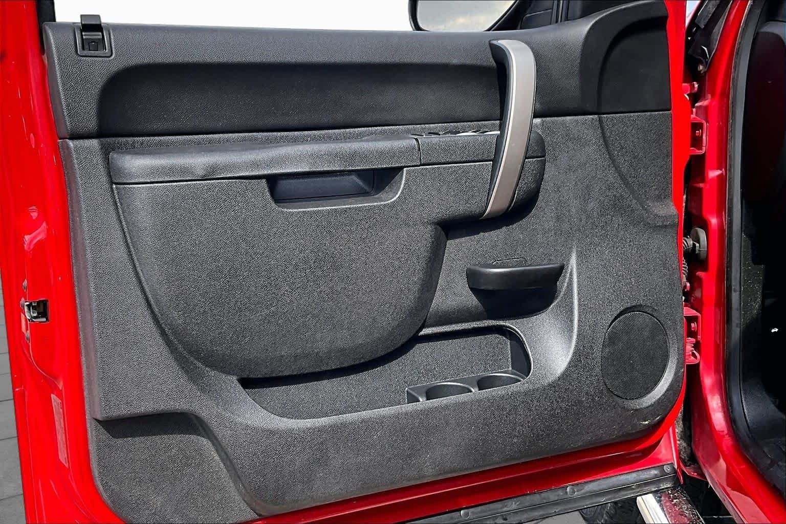 Used 2013 Fire Red GMC SLE image 21