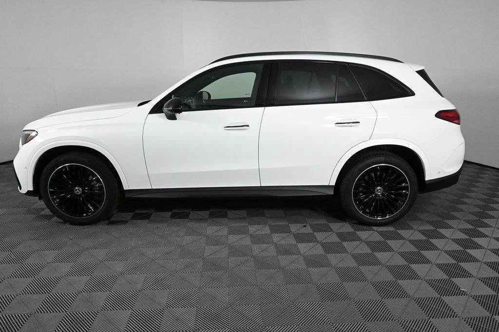 New 2027 Polar White Mercedes-Benz GLC 300 image 40