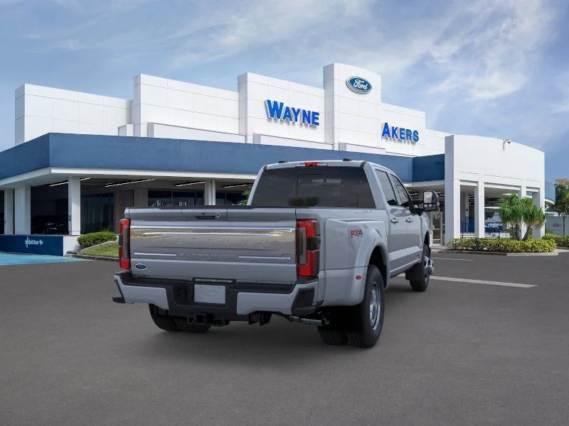 New 2026 Glacier Gray Metallic Tri-Coat Ford Platinum image 9