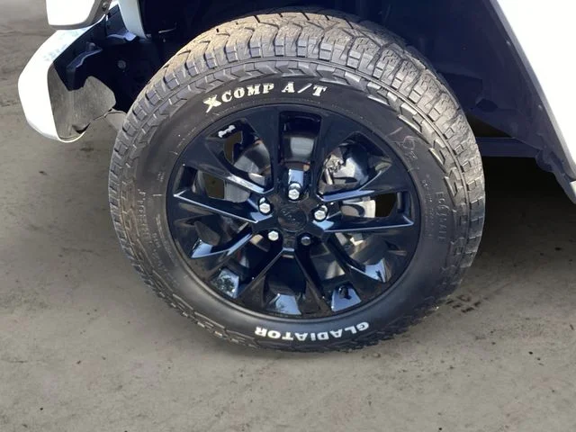Certified Used 2023 Bright White Clearcoat Jeep Overland image 14