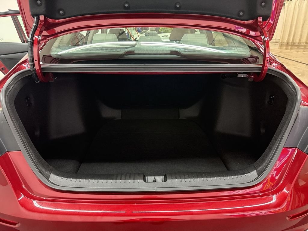 Used 2025 Radiant Red Metallic Honda LX image 31