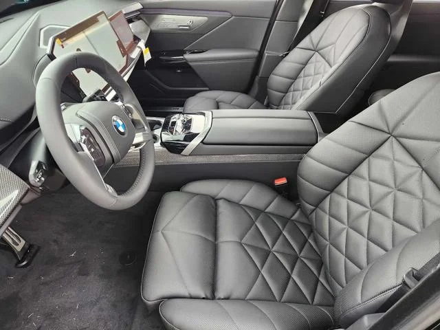 New 2027 Black Sapphire Metallic BMW 740i image 4