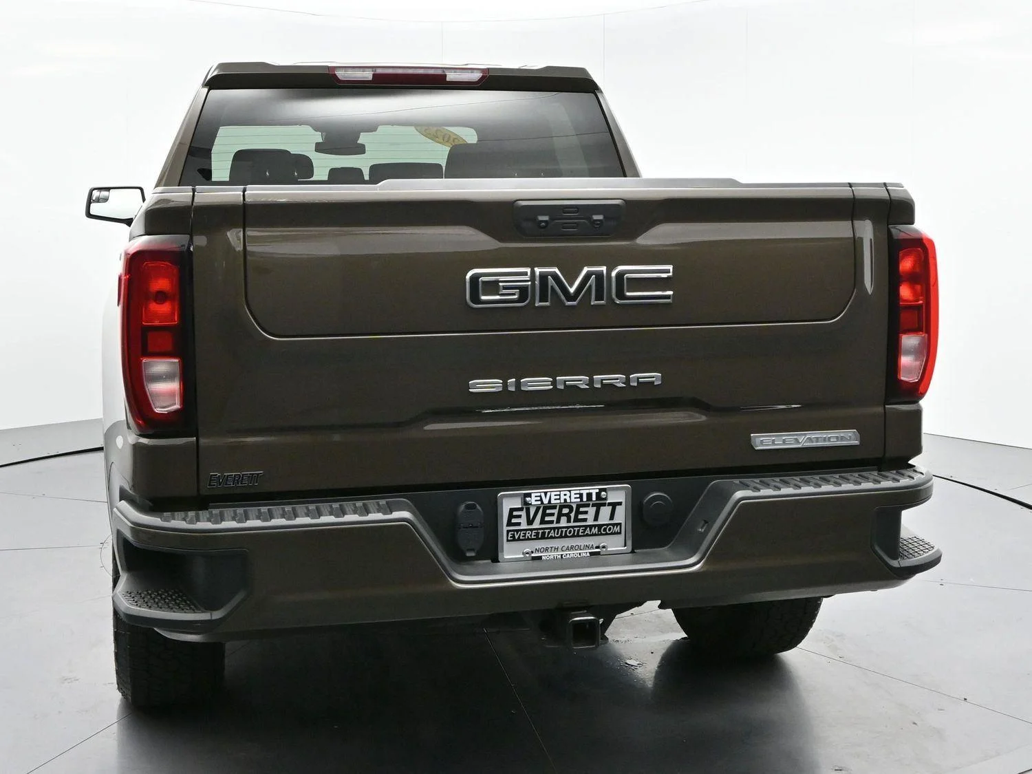Used 2023 Deep Bronze Metallic GMC Elevation image 6