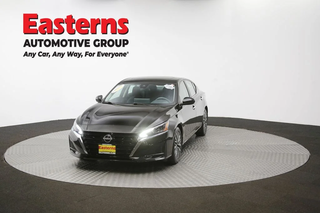 Used 2023 Black Nissan 2.5 SV image 52