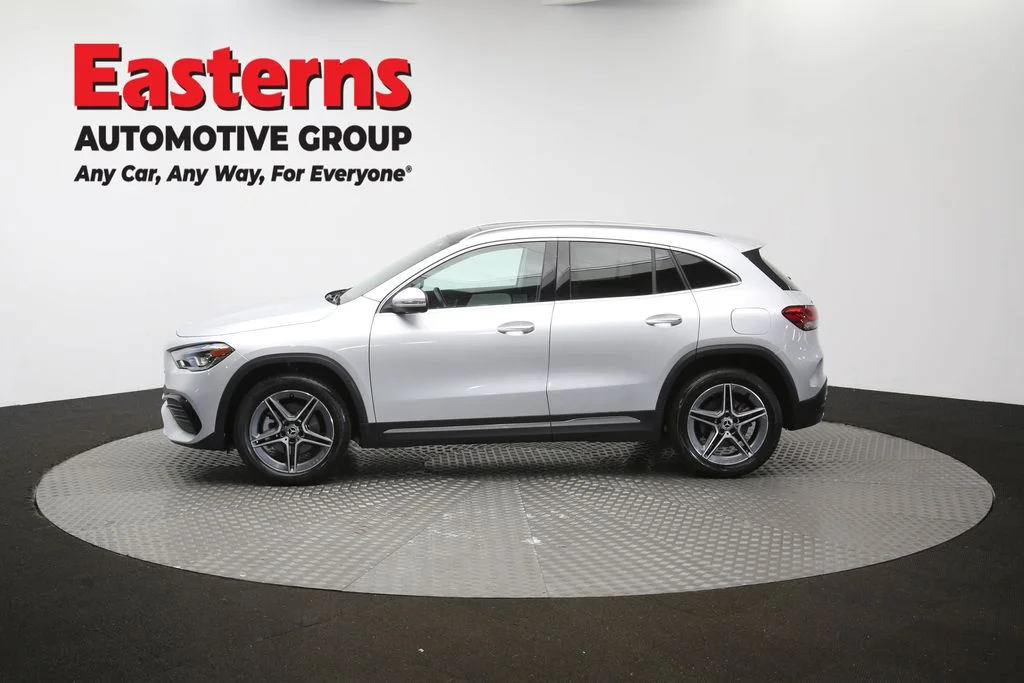 Used 2022 Silver Mercedes-Benz GLA 250 image 61
