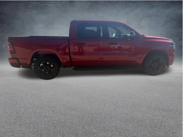 New 2027 Molten Red Pearl-Coat Exterior Paint RAM Big Horn/Lone Star image 8